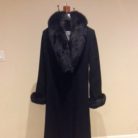 Marvin Richards Jackets & Blazers - Gorgeous European Marvin Richards Black Fox fur wool long coat size 8